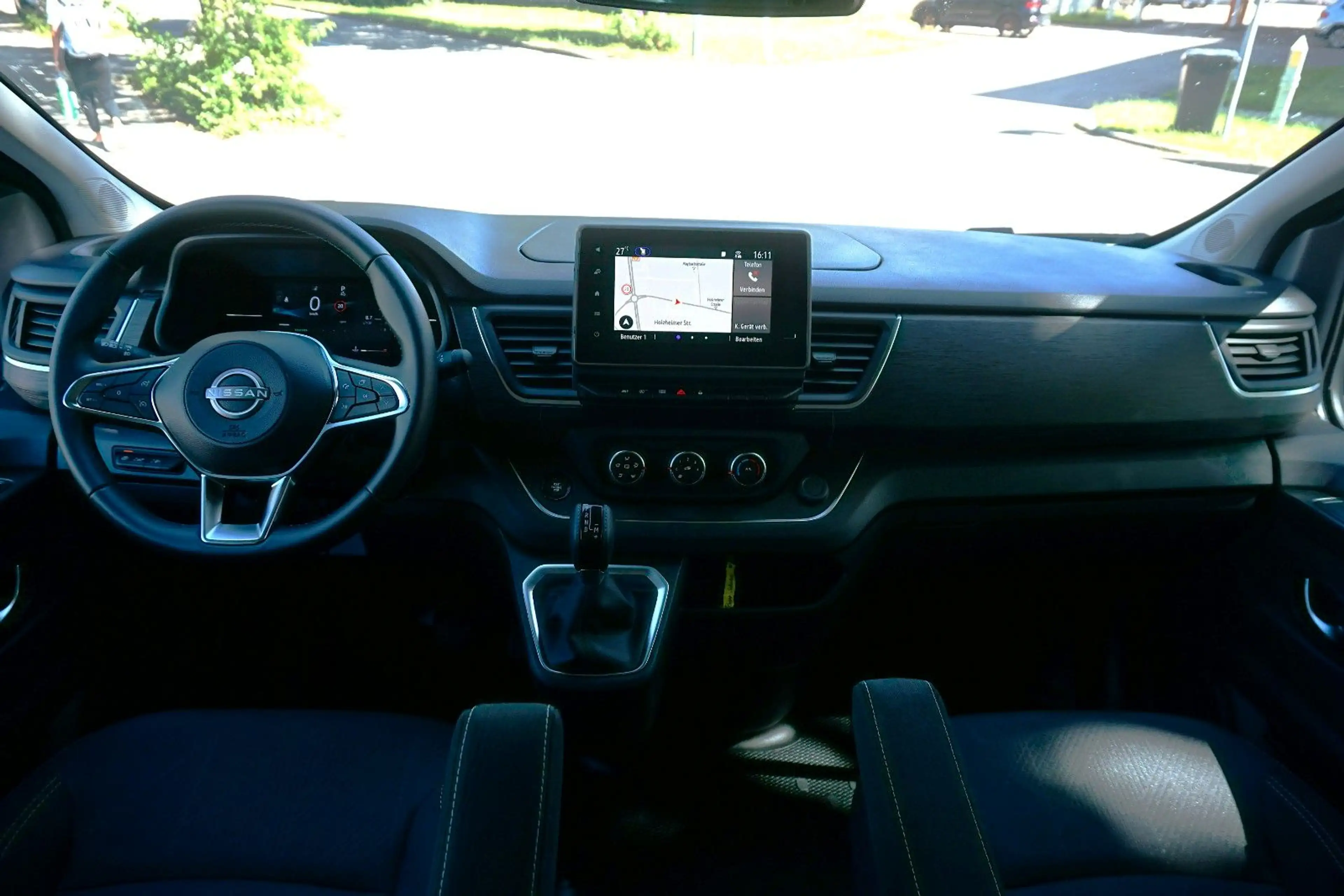 Nissan Primastar Kombi L1H1 2,8t Tekna / 9 Sitze / 1.HD — photo 15