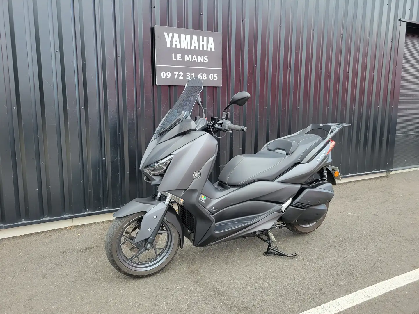 Yamaha X-Max 300 Сірий - 2