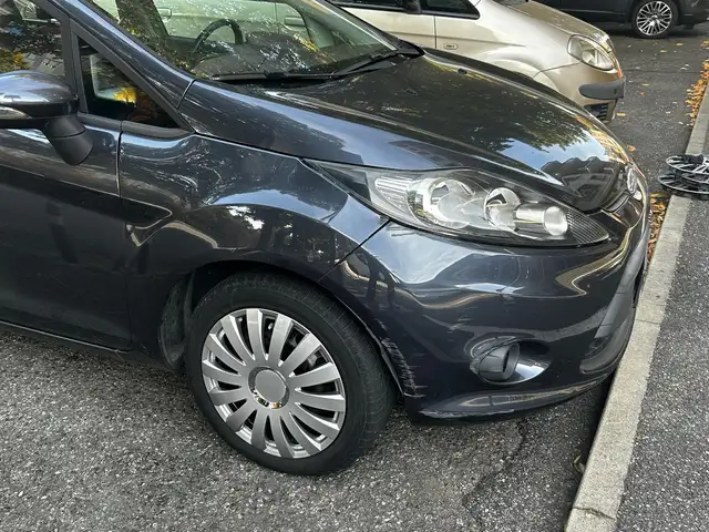 Ford Fiesta view 8