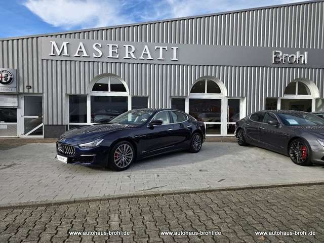 Imagine Maserati Ghibli GranLusso S Q4 430PS