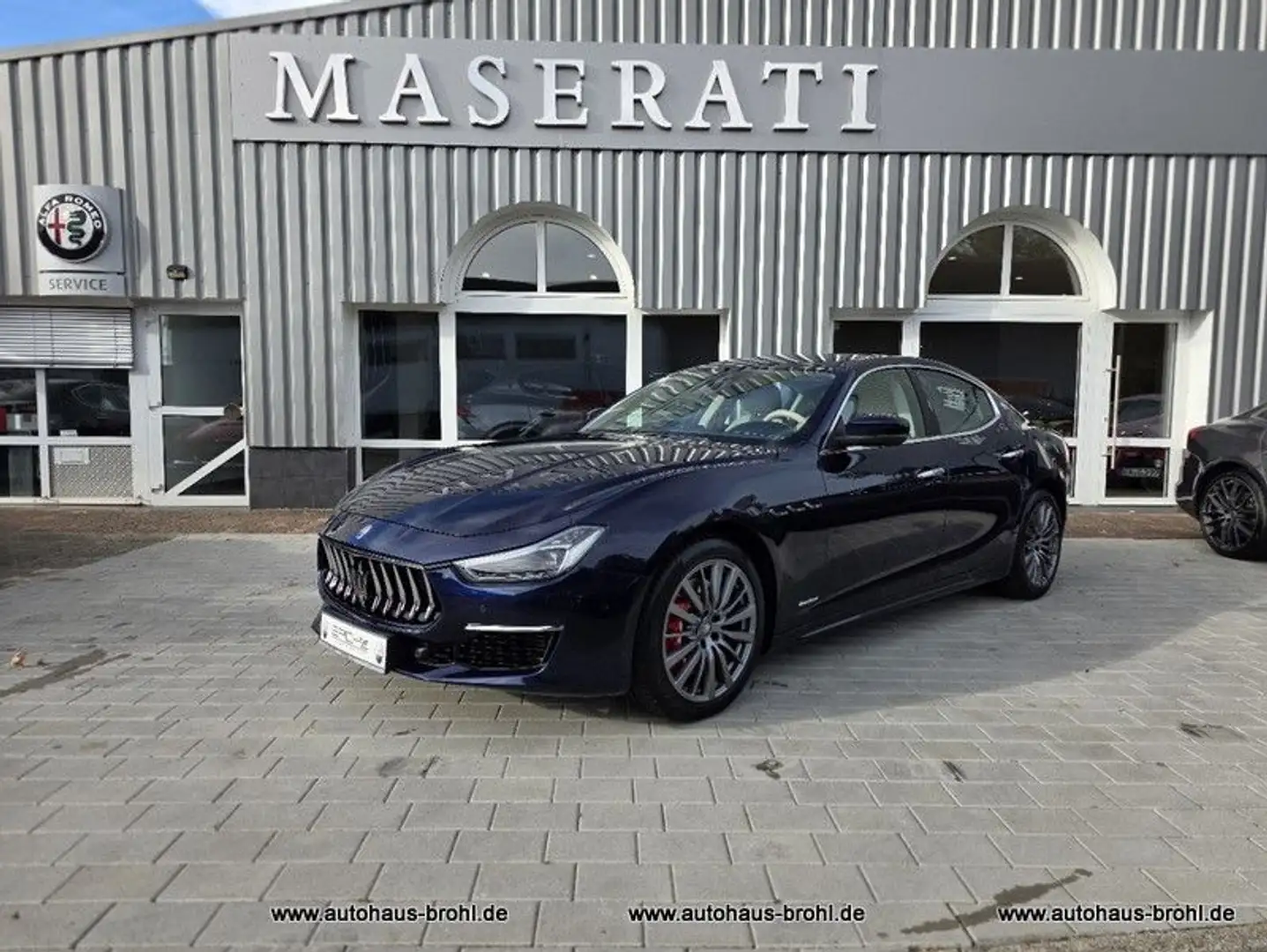 Maserati Ghibli GranLusso S Q4 430PS Blau - 2