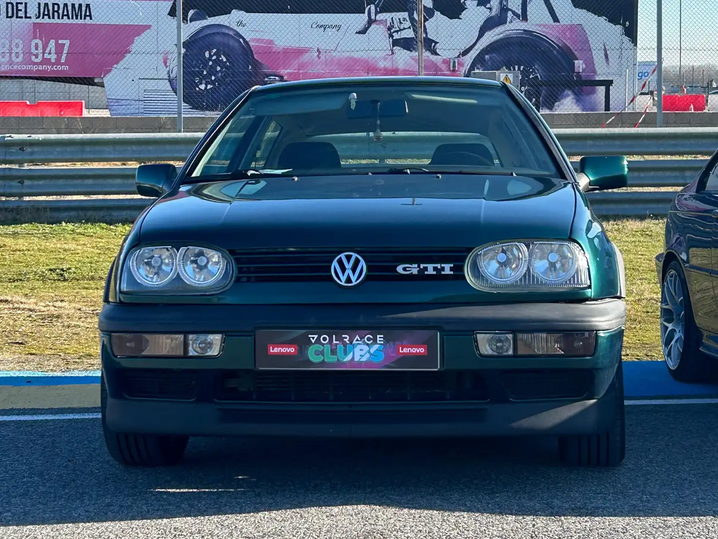 Volkswagen Golf 2.0 GTi Verde - 2