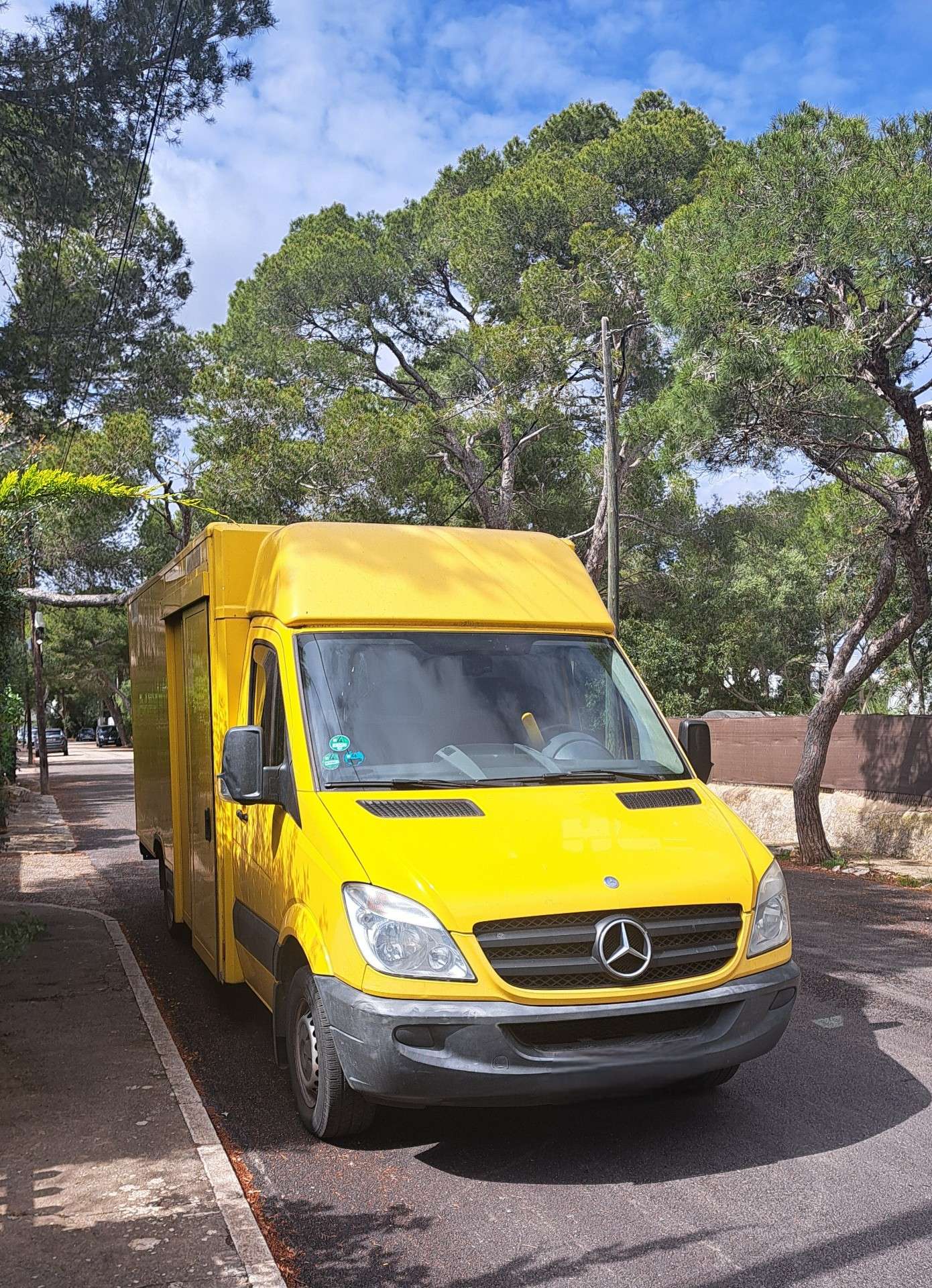Second hand Mercedes Benz Sprinter 