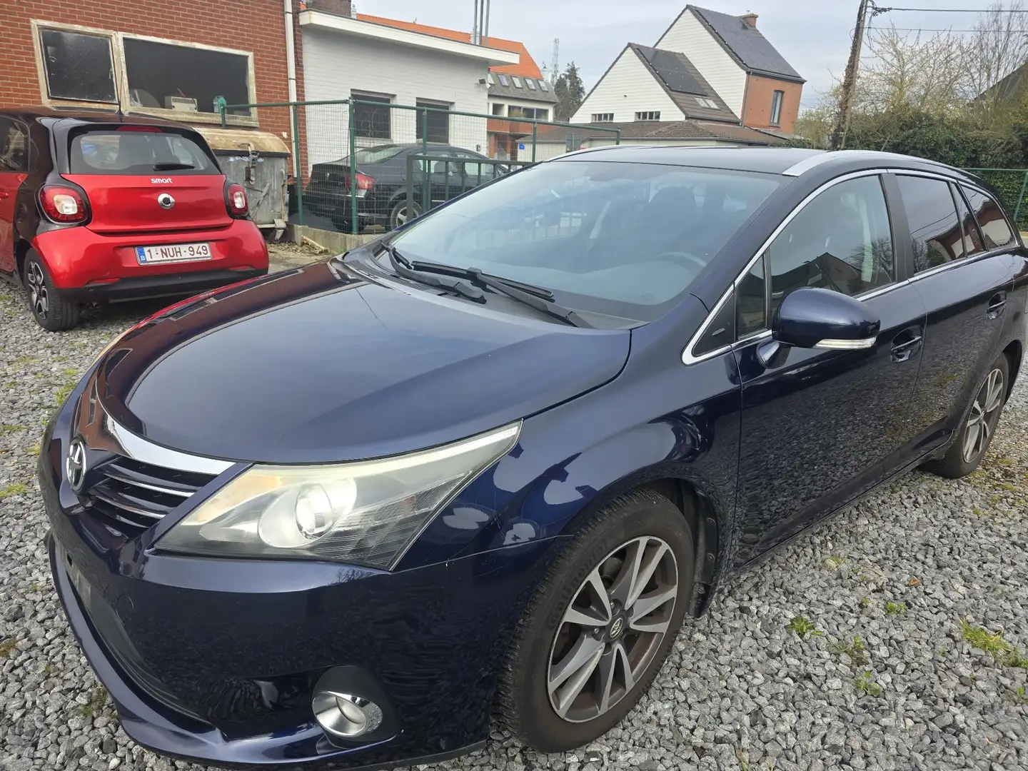 Toyota Avensis Avensis SW 1.6i Comfort Azul - 2