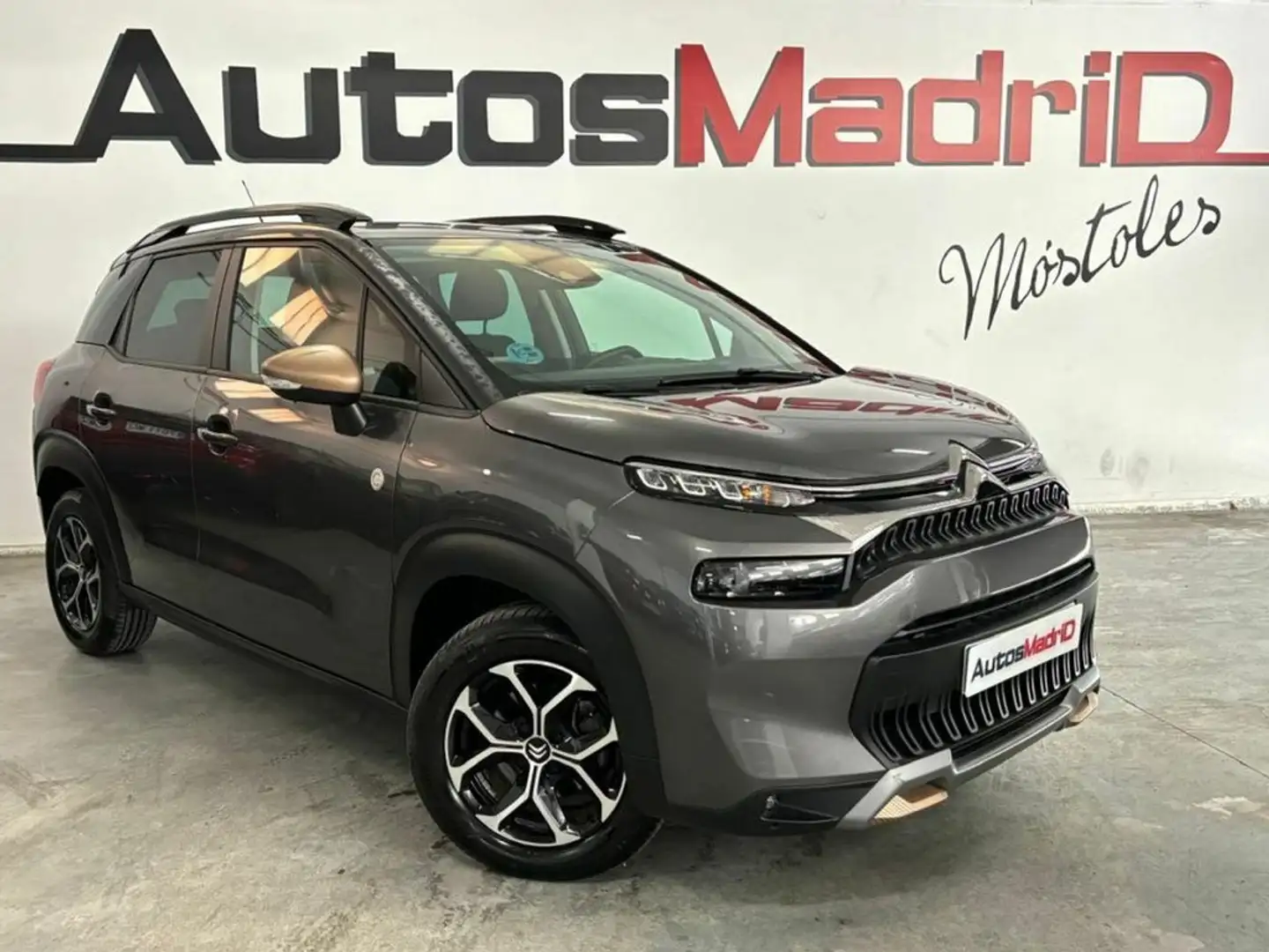 Citroen C3 Aircross PureTech 81kW (110CV) S&S Shine Grijs - 1