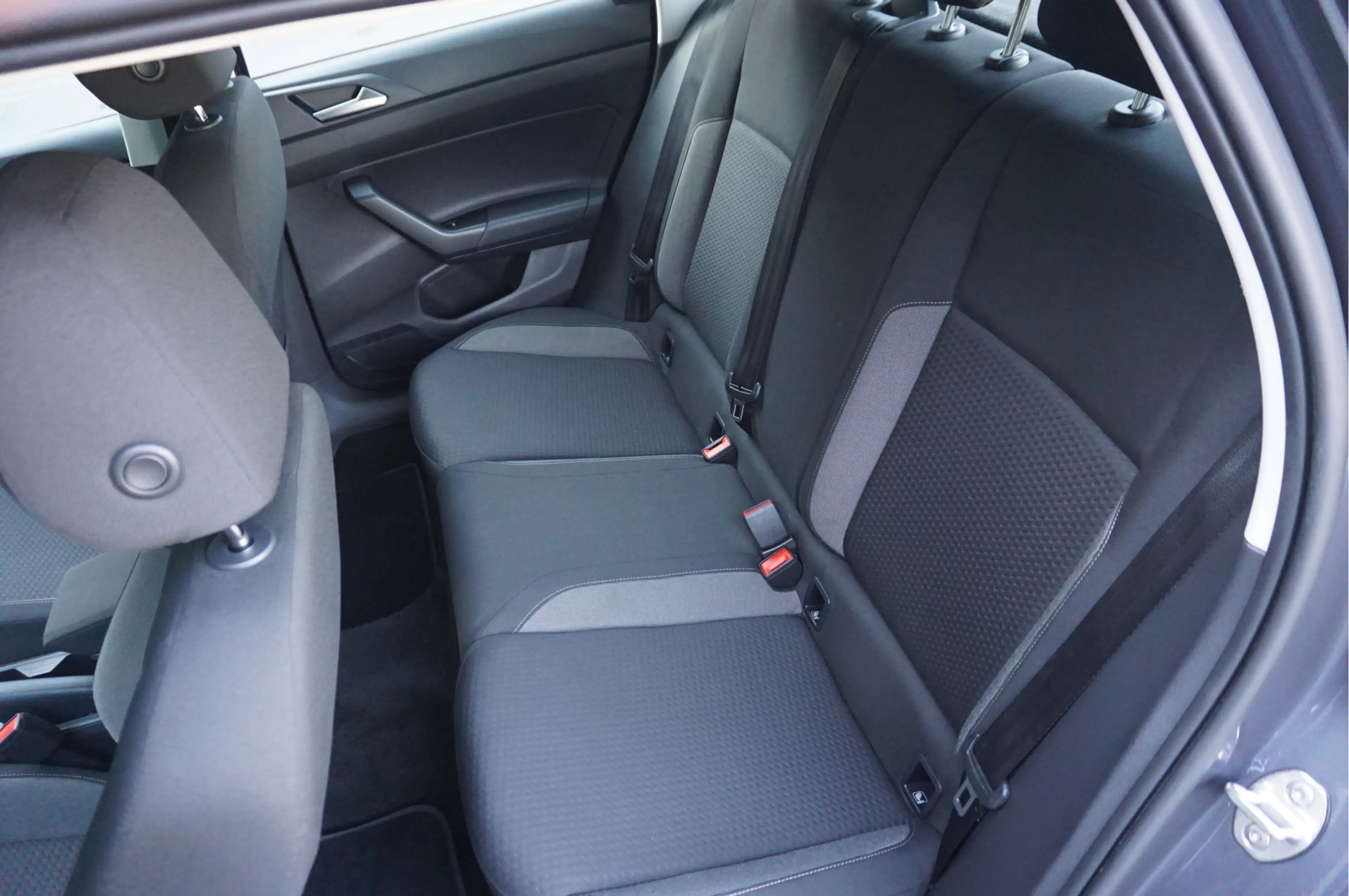 Volkswagen Polo 1.0 TSI Automaat Life Edition + Carplay/ Camera/ N — photo 11
