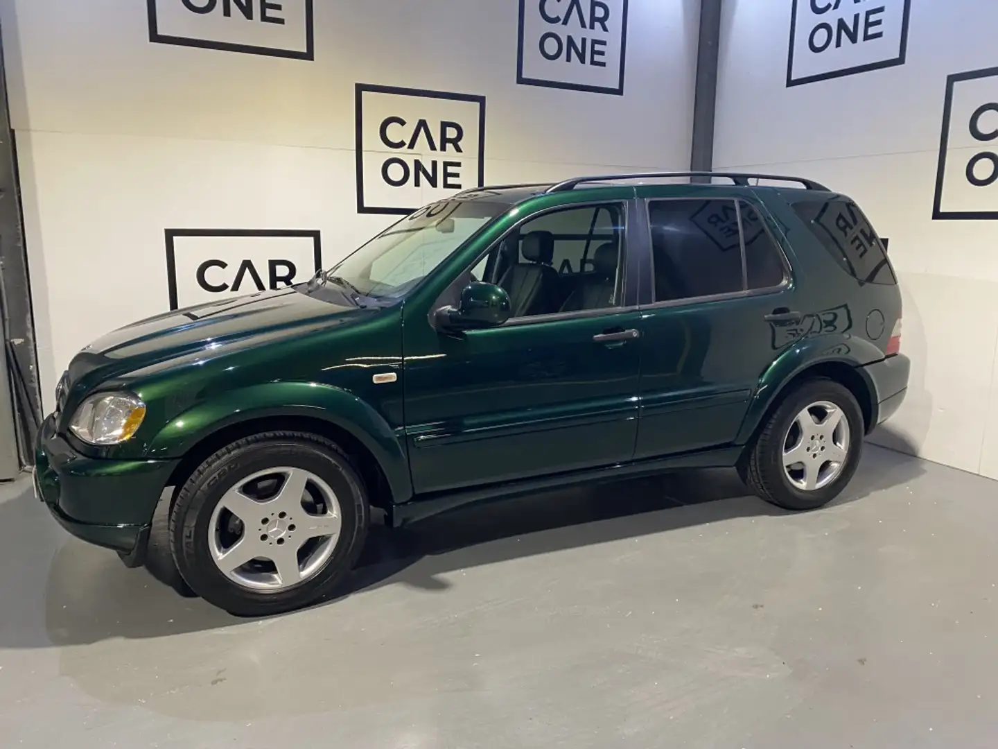 Mercedes-Benz ML 55 AMG Zelená - 2