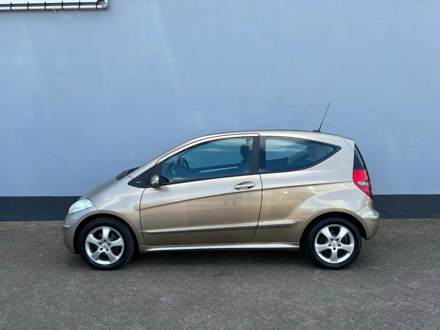 Mercedes-Benz A 170 Avantgarde Beige - 2