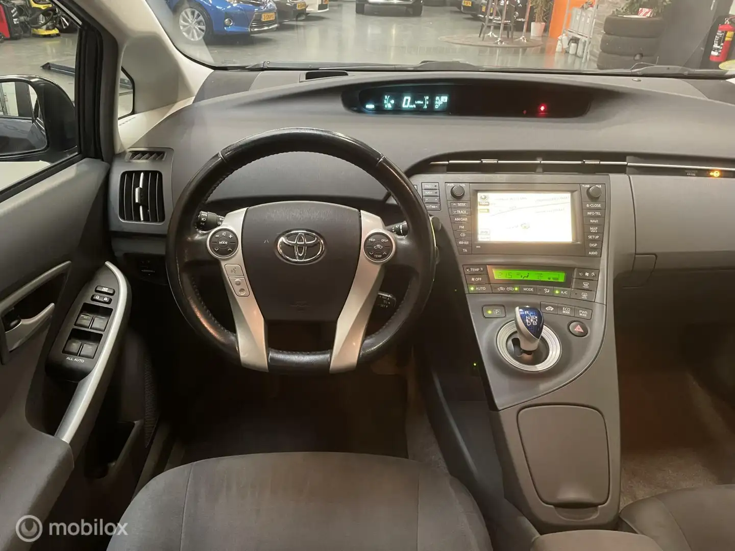 Toyota Prius 1.8 Dynamic Navi | LED | Camera | 2xPDC Grau - 2