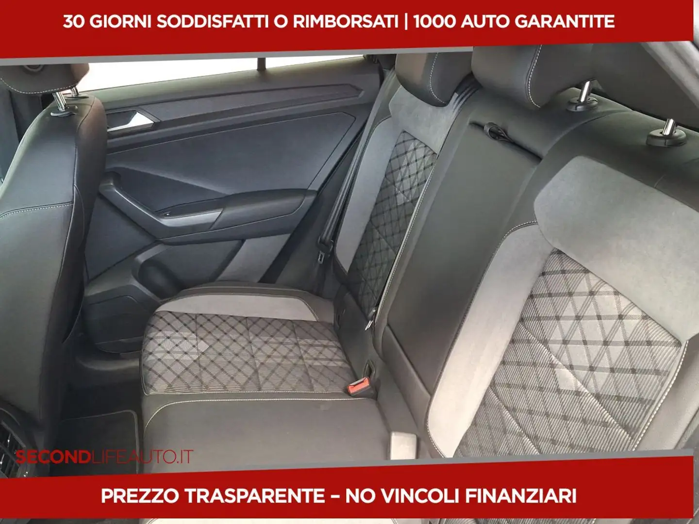 Volkswagen T-Roc 2.0 tdi R-Line 4motion 150cv dsg Schwarz - 2