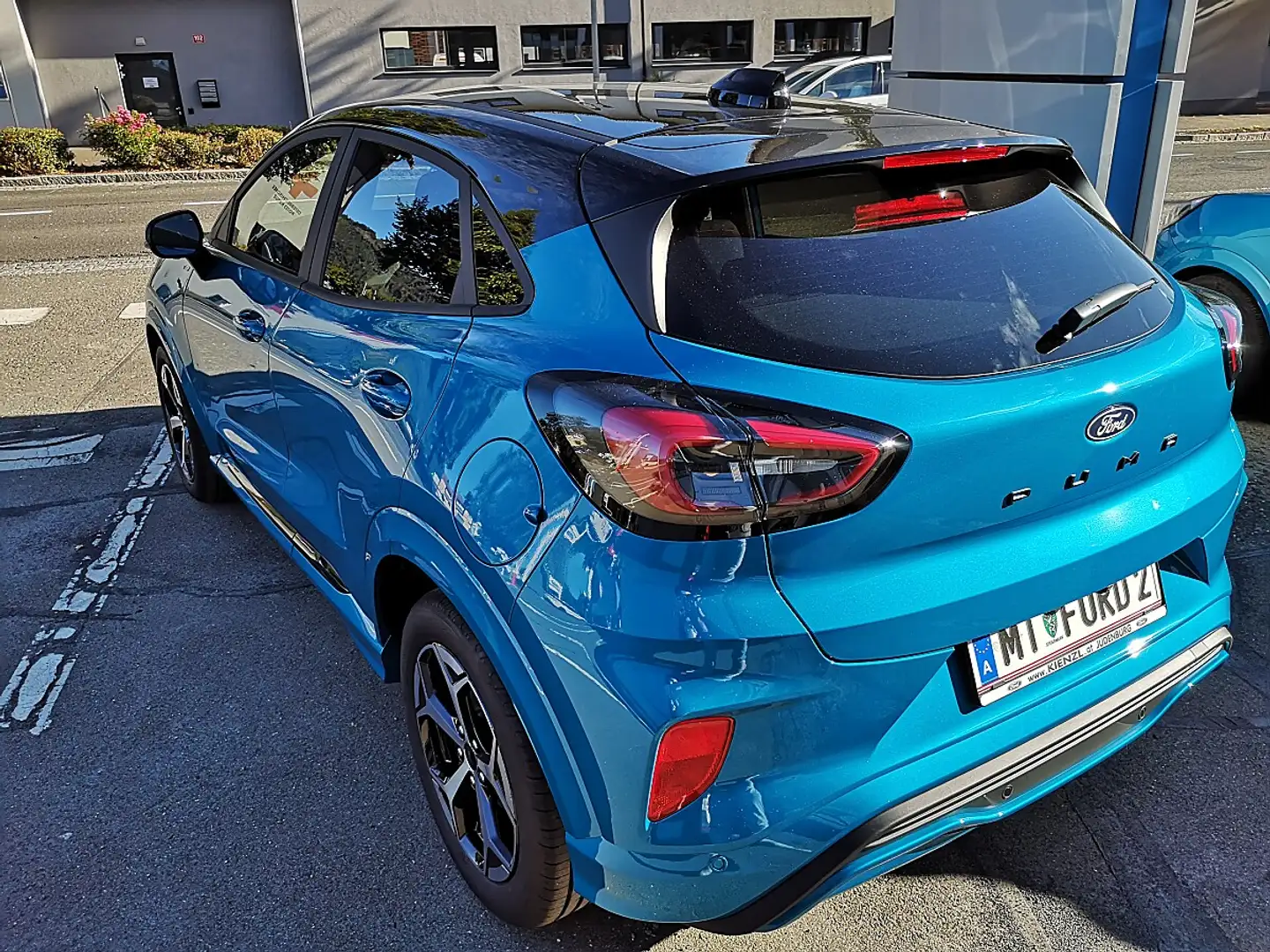 Ford Puma 1,0 EcoBoost Hybrid ST-Line Blau - 2