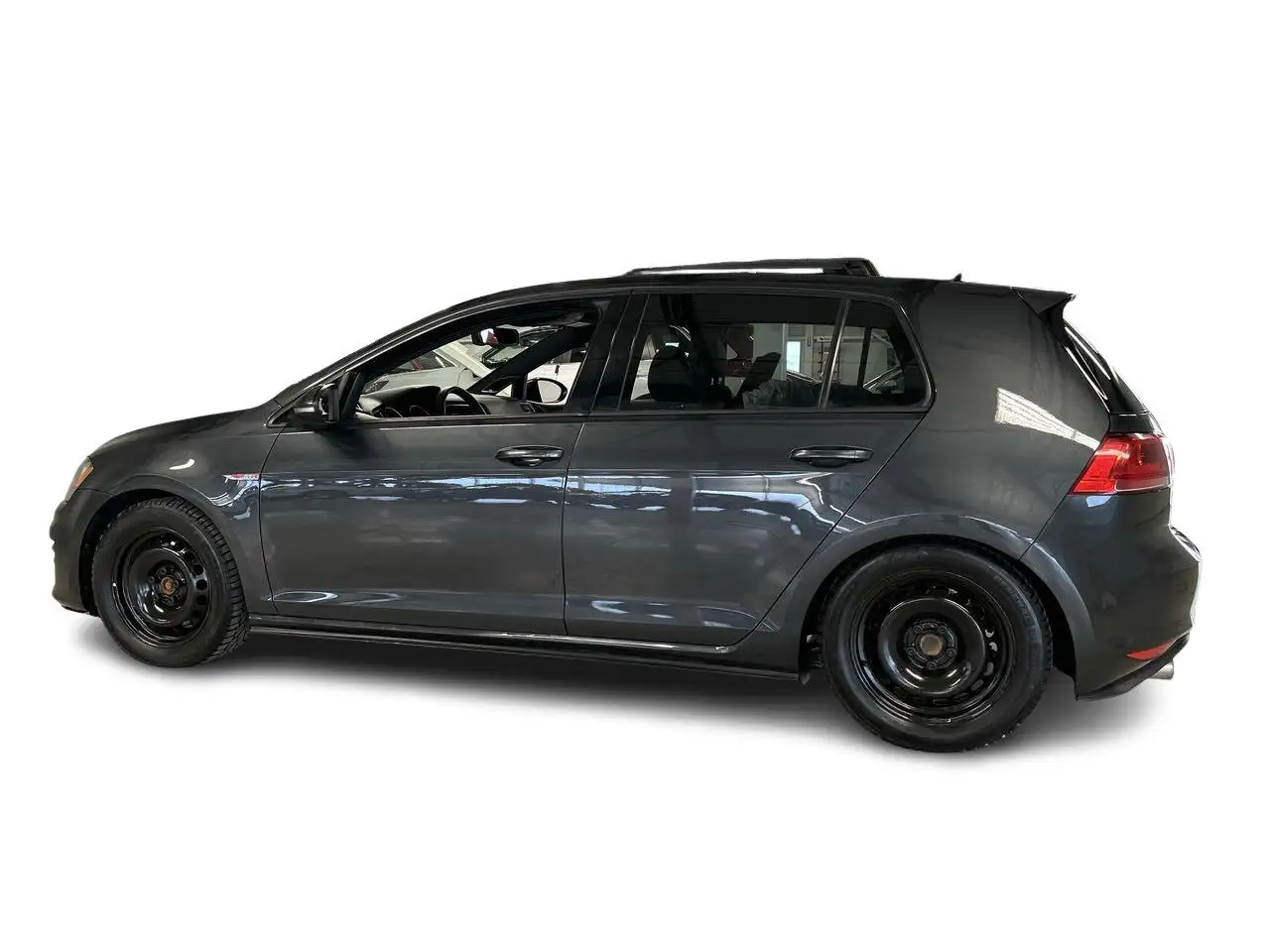 Volkswagen Golf GTI снимка Volkswagen Golf GTI