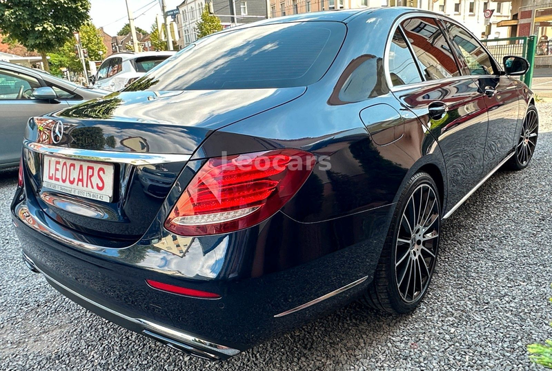 Mercedes-Benz E 350 d Limousine /360 Kamera/Leder/Schiebedach — photo 5