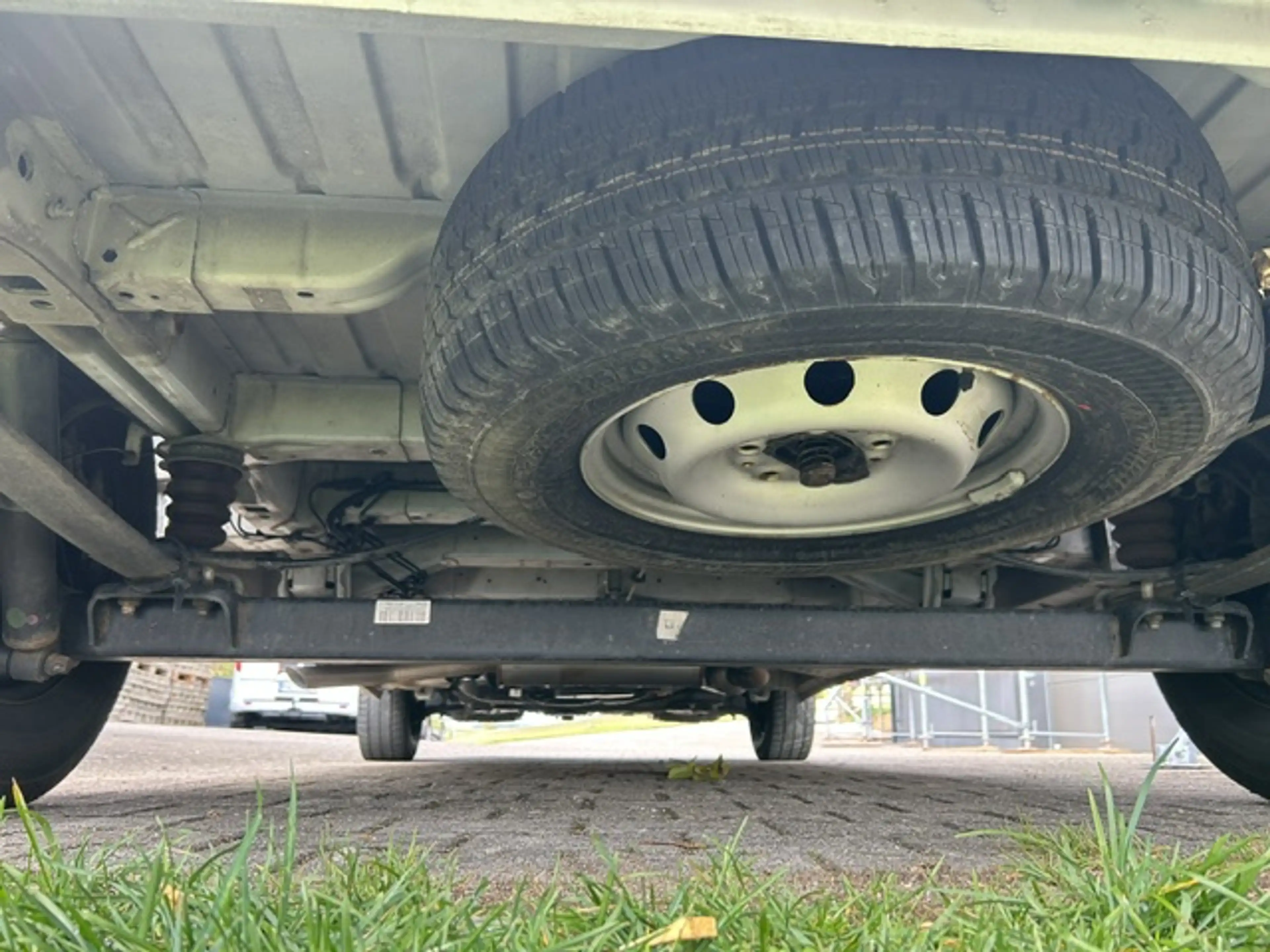 Peugeot Boxer 330 L2H2 Premium BlueHDi 140 Stop — photo 11
