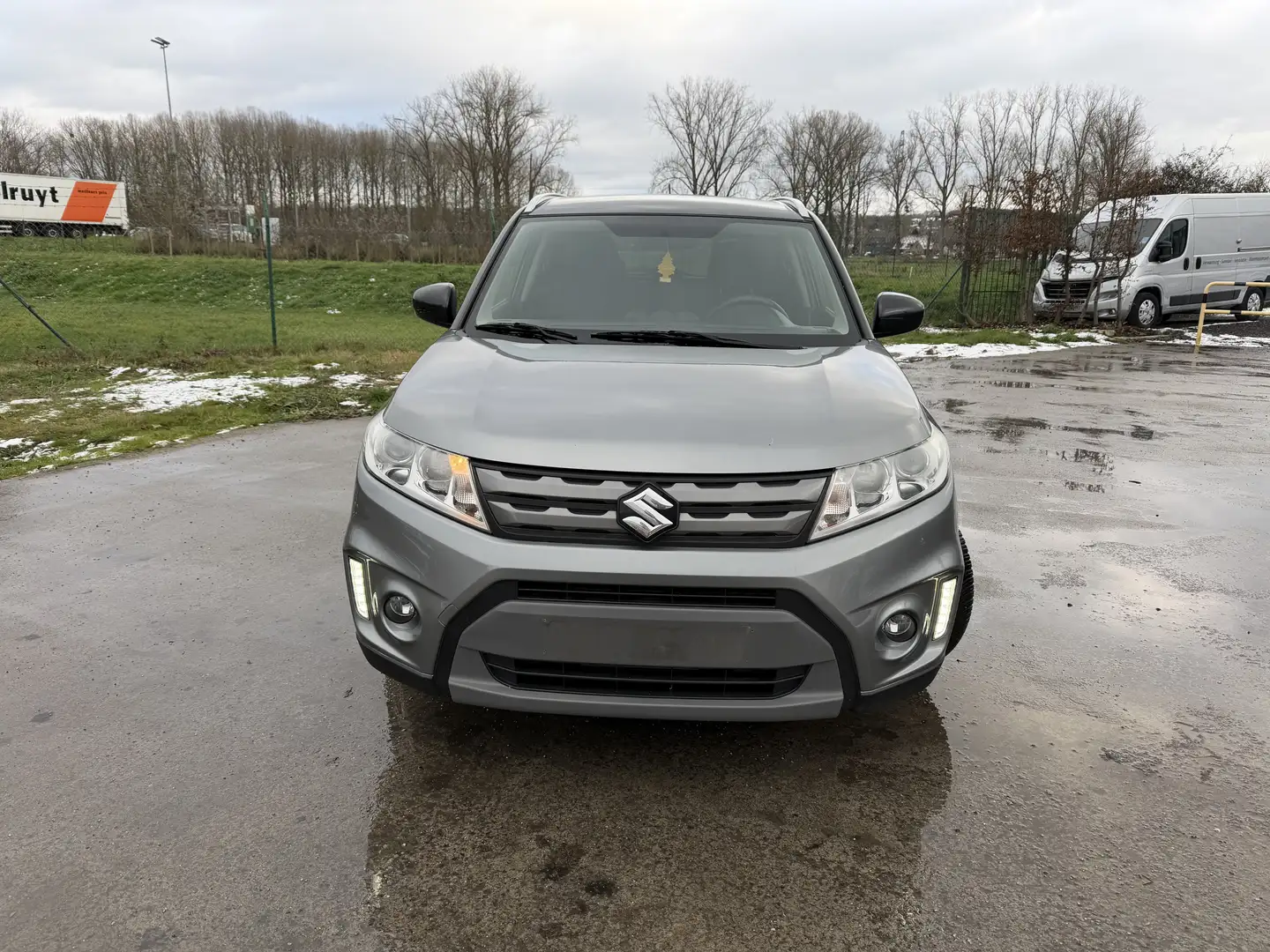 Suzuki Vitara 1.6i 4x2 GL+ A/T Grau - 1
