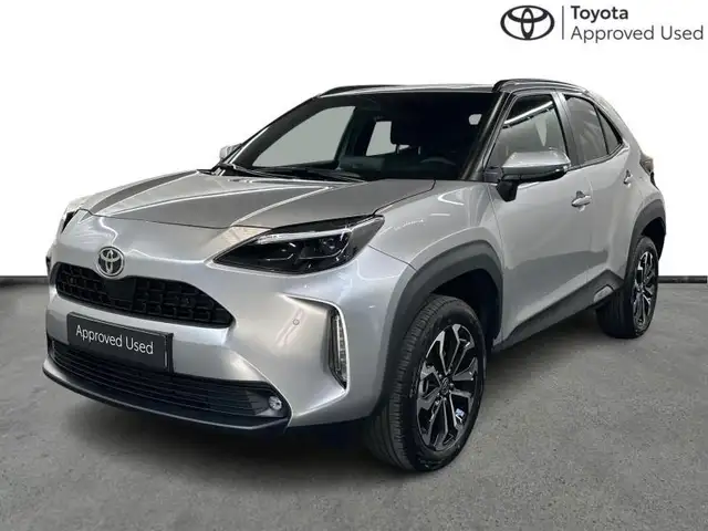 Toyota Yaris Cross 130hp HEV Executive | winter & parking pack