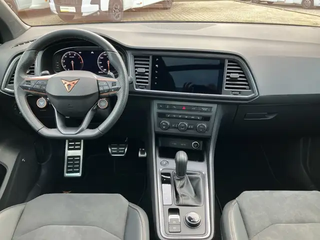Cupra Ateca view 14