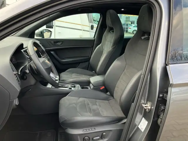 Cupra Ateca view 9
