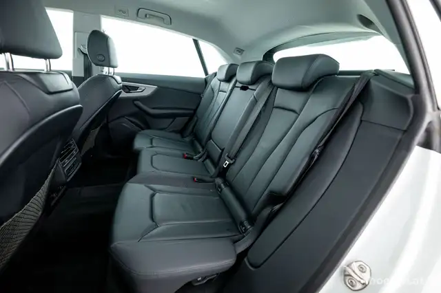 Audi Q8 55 TFSI e quattro LUFT BLACK LEDER ASSISTENZ R-KA Ansicht 7