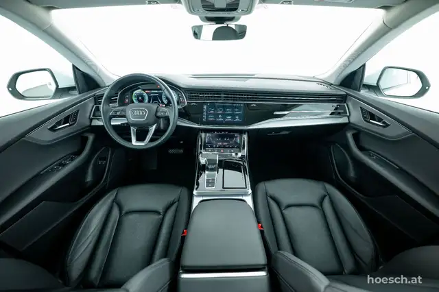 Audi Q8 55 TFSI e quattro LUFT BLACK LEDER ASSISTENZ R-KA Ansicht 5