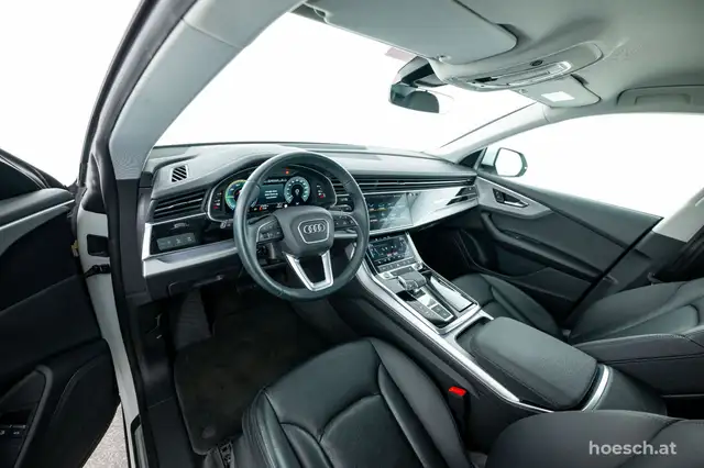Audi Q8 55 TFSI e quattro LUFT BLACK LEDER ASSISTENZ R-KA Ansicht 18