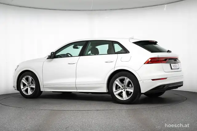 Audi Q8 55 TFSI e quattro LUFT BLACK LEDER ASSISTENZ R-KA Ansicht 44