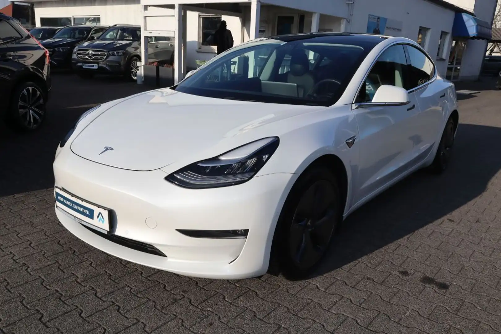 Tesla Model 3 Langstreckenbatt. Allradantrieb Dual Motor - 1