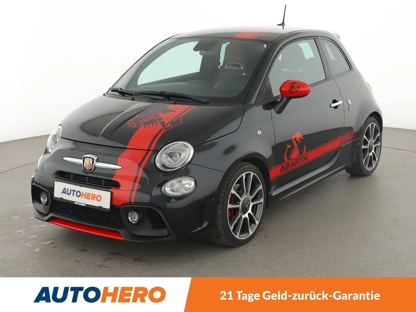 Abarth 595 1.4 Turbo Turismo *NAVI*LED*PDC*SHZ* Schwarz - 1