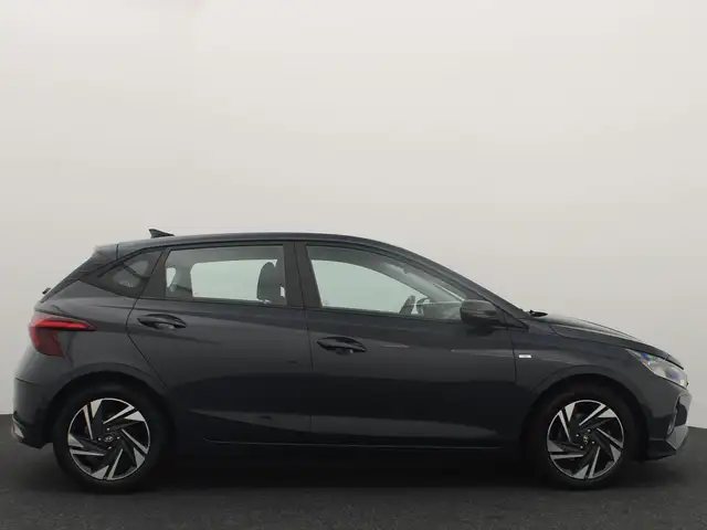 Hyundai I20 view 17