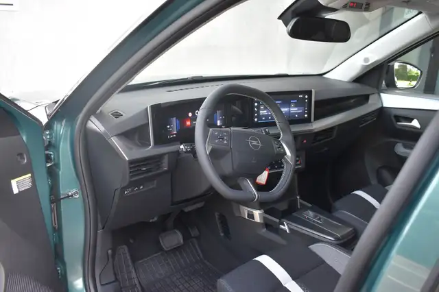 Opel Frontera view 8