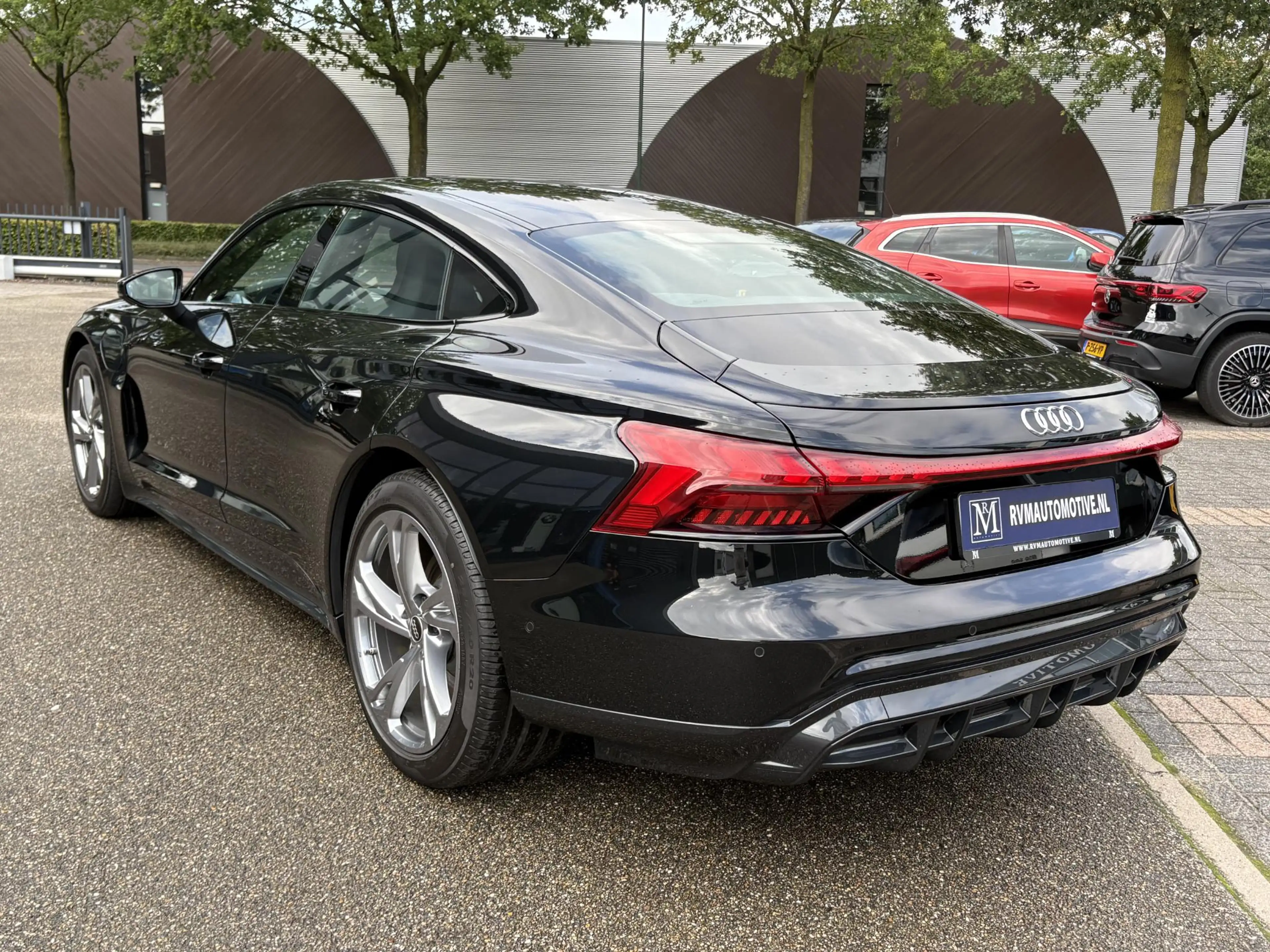 Audi e-tron GT e-tron GT SOH 91% | 360˚ CAMERA | PANORAMADAK | EL — photo 11