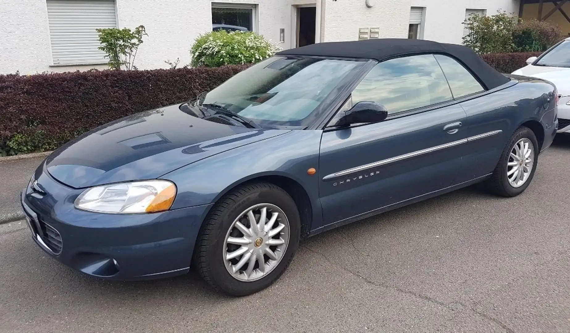 Chrysler Sebring Sebring Cabrio 2.0 LX Blau - 1