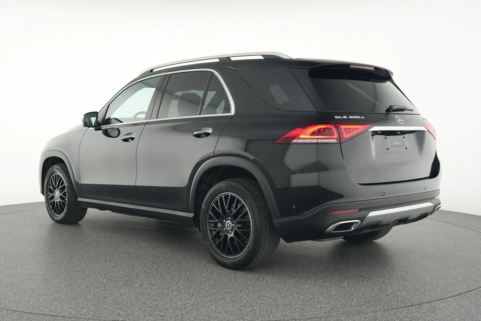 Mercedes-Benz GLE 300 D 4MATIC AMG Line | Panoramisch Dak | Burmester | Noir - 2