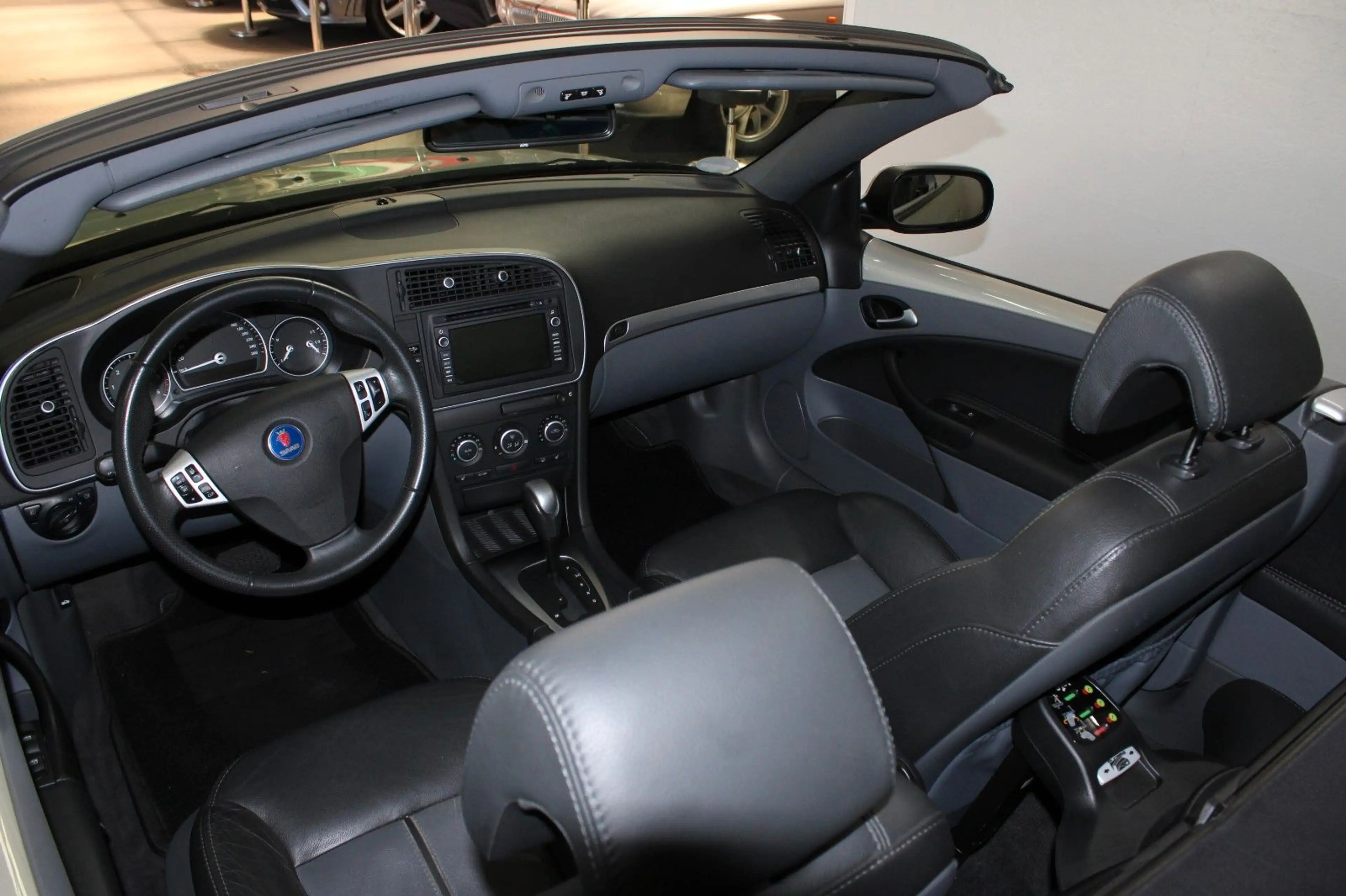 Saab 9-3 Cabriolet 1.9 TiD DPF Vector TOP ZUSTAND — photo 8
