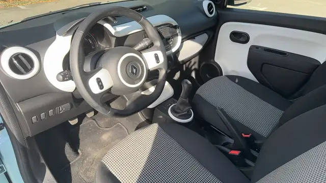 Renault Twingo view 8