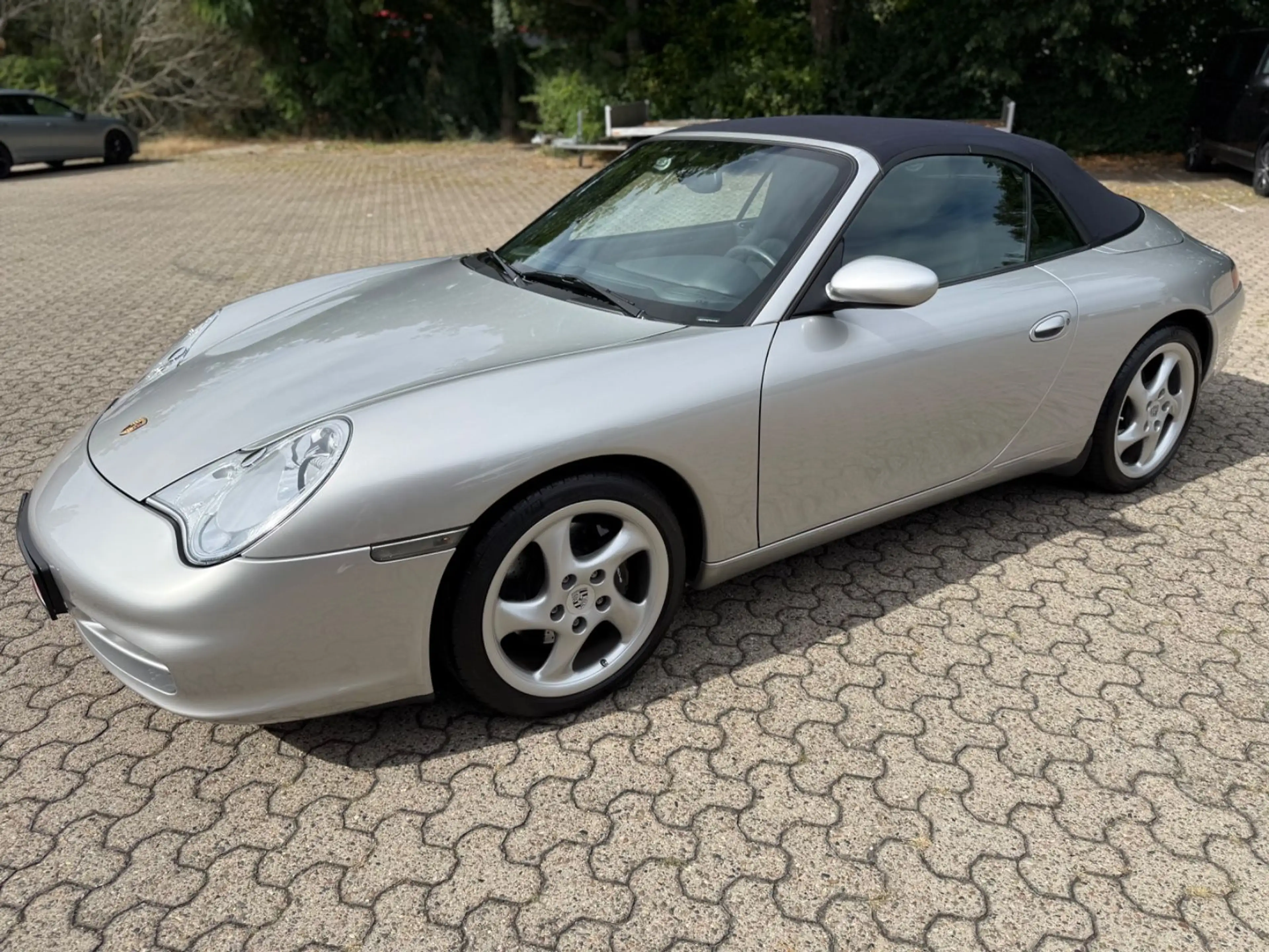 Porsche 996 Carrera Cab.1 Hand, Matching, 1Lack, Scheckh — photo 5