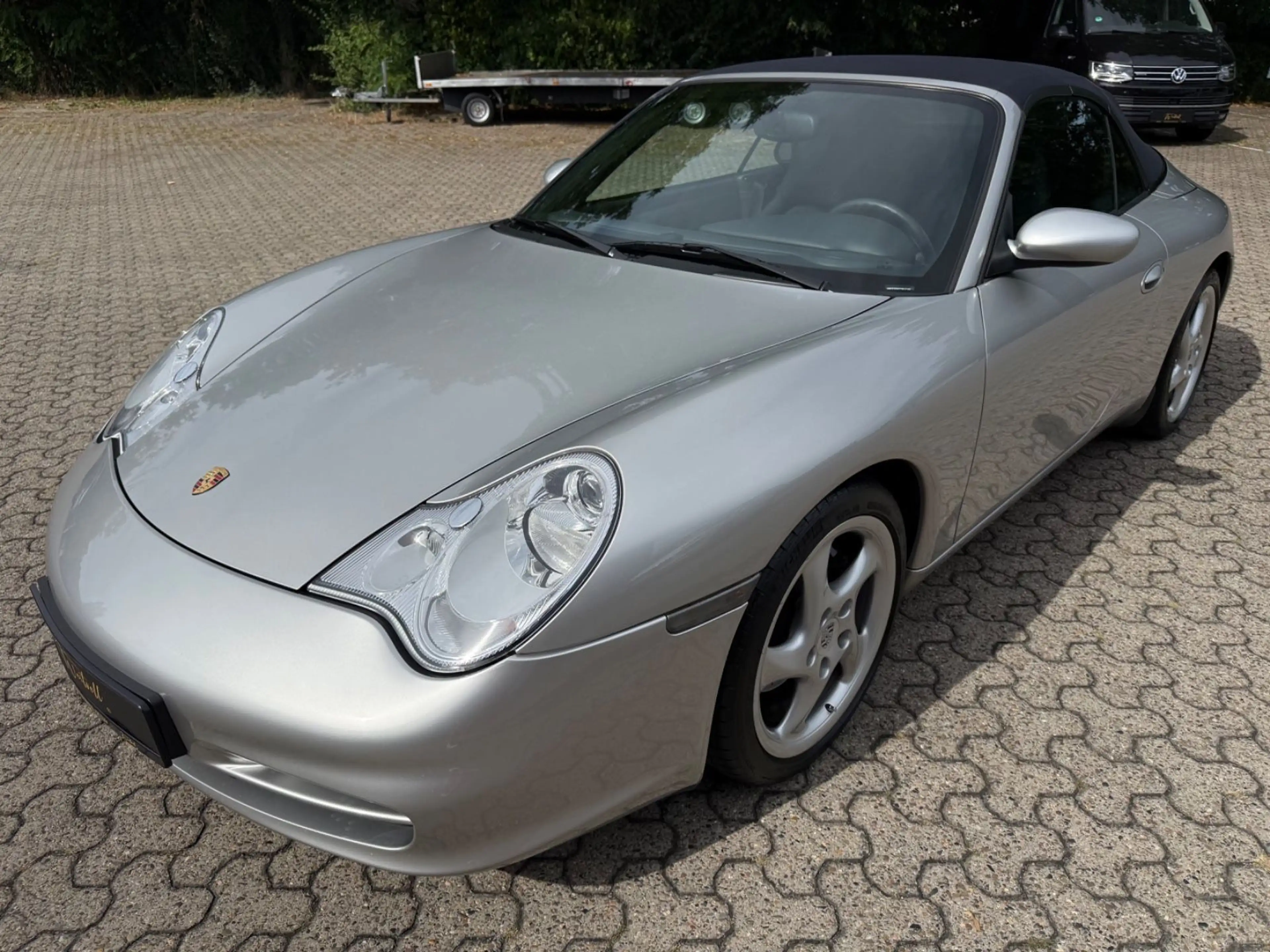 Porsche 996 Carrera Cab.1 Hand, Matching, 1Lack, Scheckh — photo 11