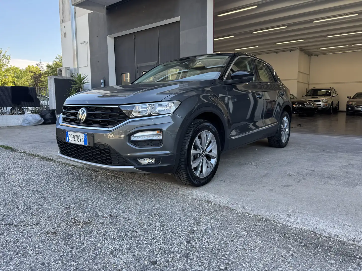 Volkswagen T-Roc T-Roc I 2017 1.5 tsi Advanced dsg Grigio - 2