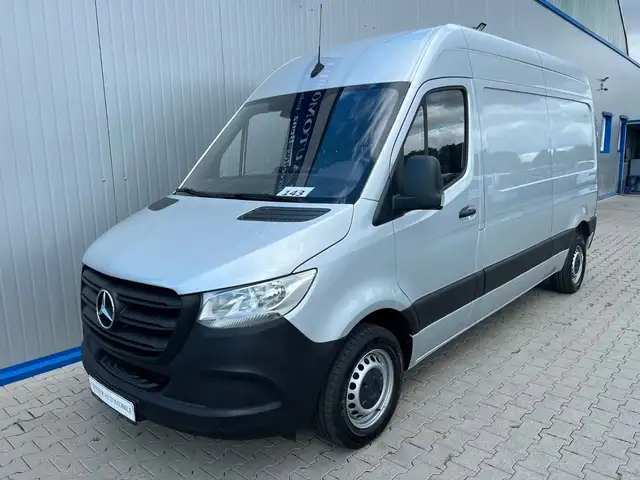 Mercedes-Benz Sprinter 215 9G-TR HOCH+LANG KLIMA 3-SITZ KAMERA