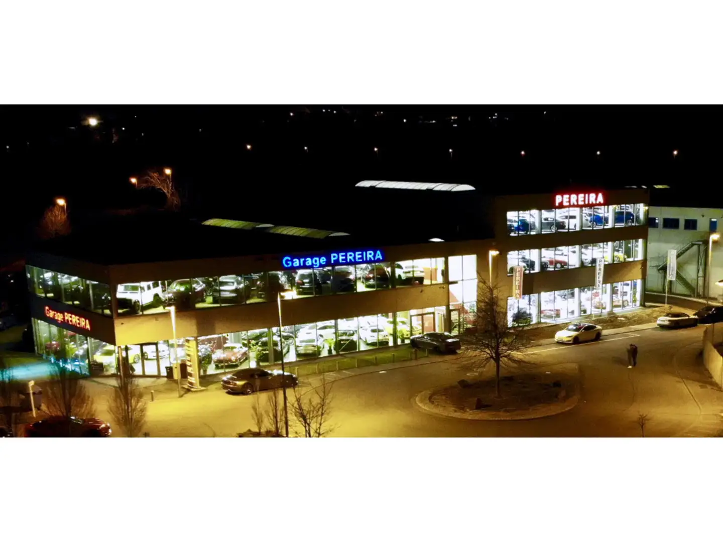 BMW M8 COMPETITION CABRIO 4.4 V8 XDRIVE CARBON CORE FULL Noir - 1