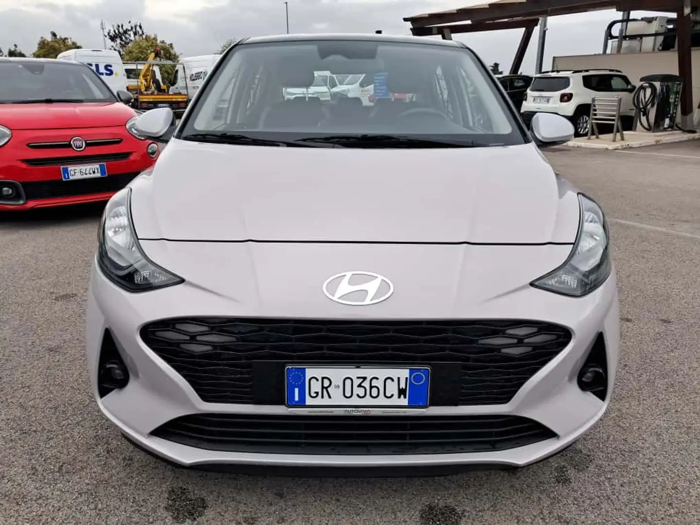 Hyundai i10 1.0 mpi at Prime 67cv PROMO FINANZIAMENTO Argent - 2