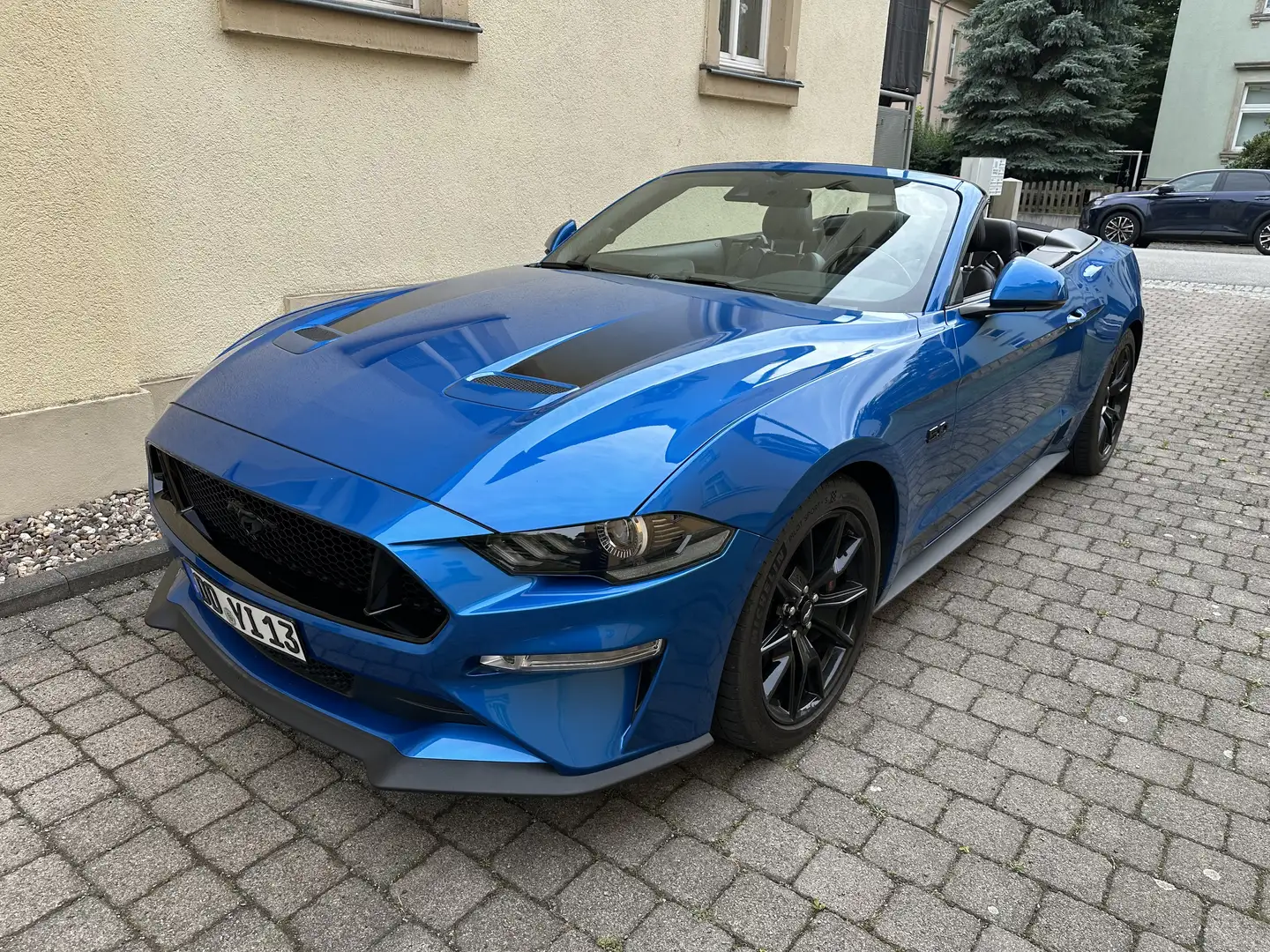 Ford Mustang GT Cabrio Werksgarantie 2027 voll 55 Jahre Edition Blue - 1