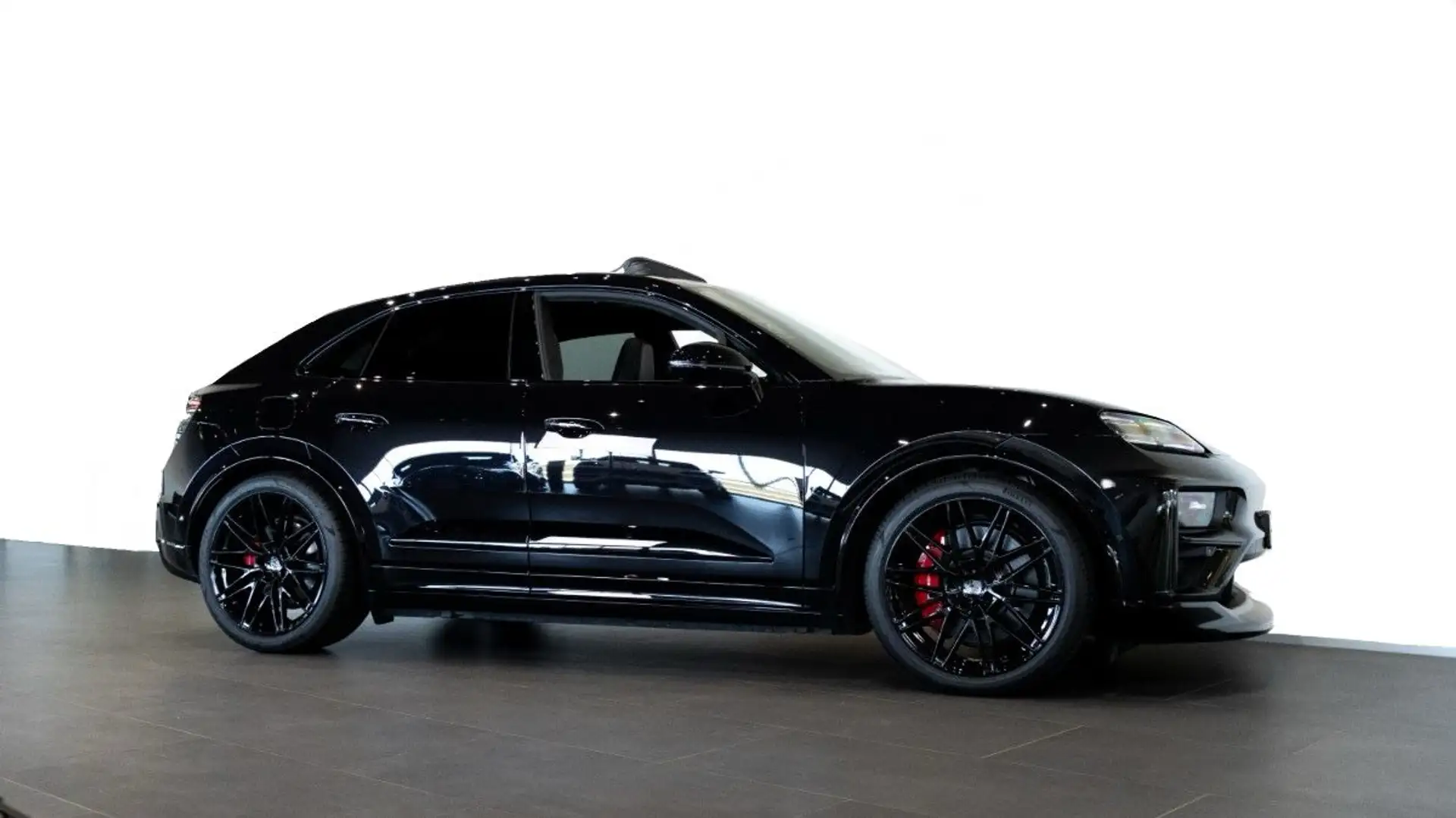 Porsche Macan Electric Turbo*Sport-Paket*Memory*Luft*WP Schwarz - 2