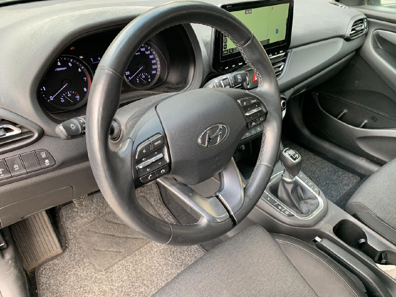 Hyundai i30 Trend Mild-Hybr,KLIMA,NAVI,TEMPO,LED,CARPLAY — photo 8
