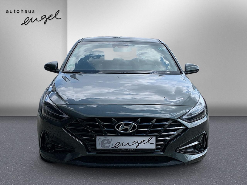 Hyundai i30 Trend Mild-Hybr,KLIMA,NAVI,TEMPO,LED,CARPLAY — photo 3