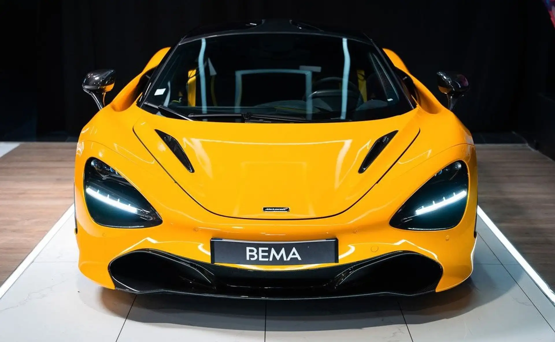 맥라렌 720S 720 2017 노랑 사진 3