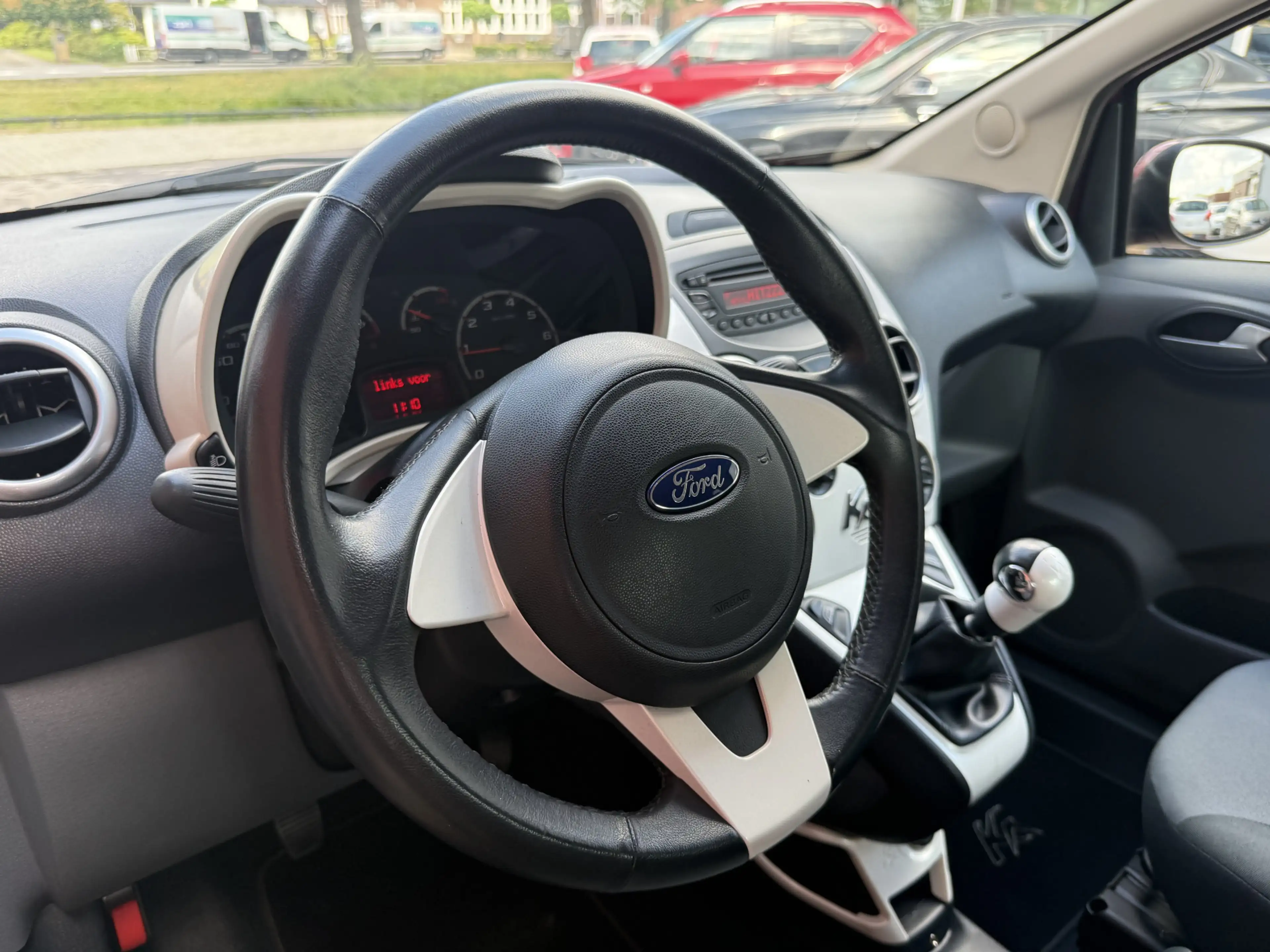 Ford Ka/Ka+ 1.2 Titanium X | 12 MAAND BOVAG GARANTIE | AIRCO | — photo 15