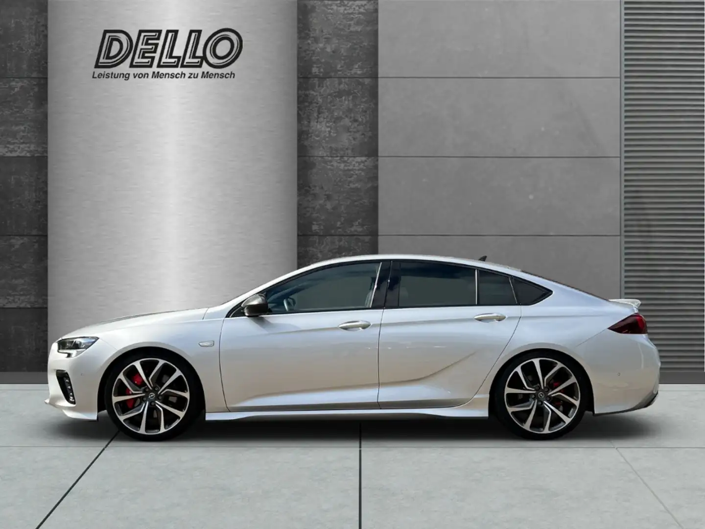 Opel Insignia B Grand Sport GSi 4x4 HUD,Sonnendach,Heckspoiler,W Silver - 2