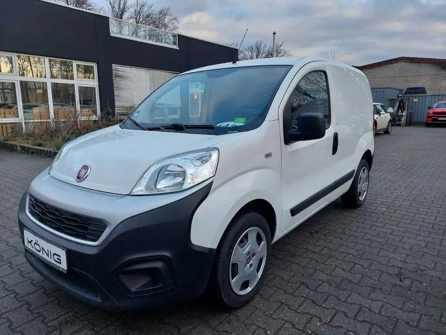 Fiat Fiorino Kasten 1.4 Servo Allwetterreifen Fehér - 1