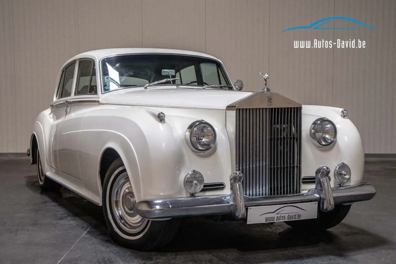 Oldtimer Rolls Royce Silver Cloud 2 / OLDTIMER / ELEKTRISCHE RAMEN Biały - 1